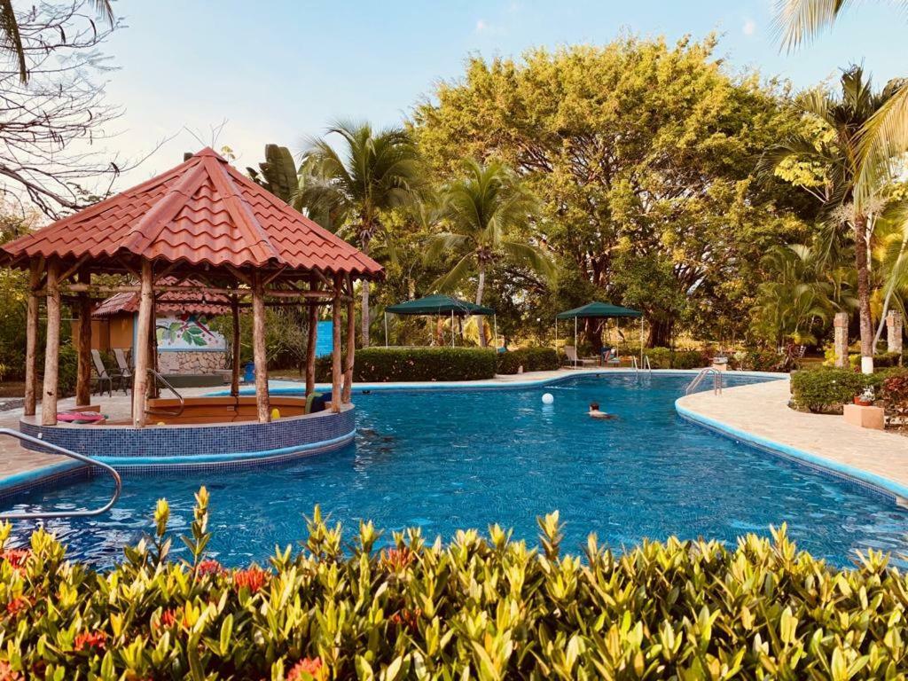 מלון קפוס Getaways At Pueblo Real מראה חיצוני תמונה